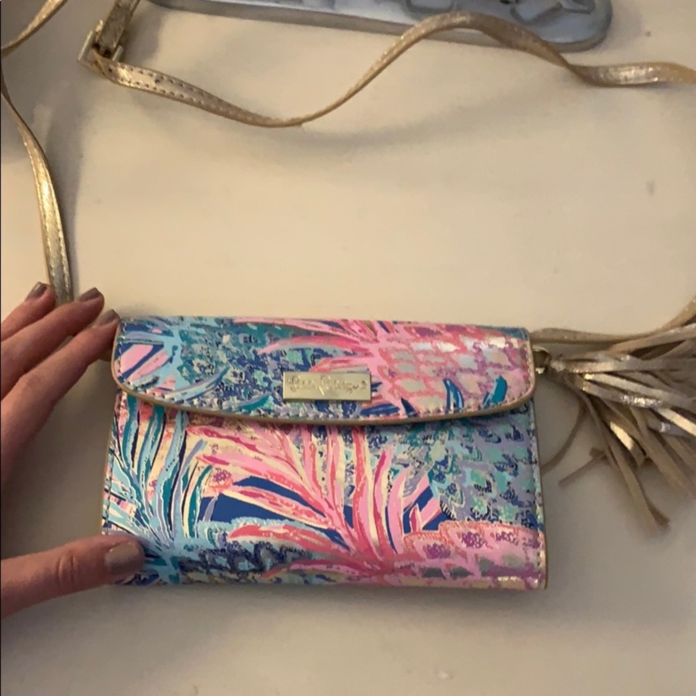 Lily Pulitzer cross body bag